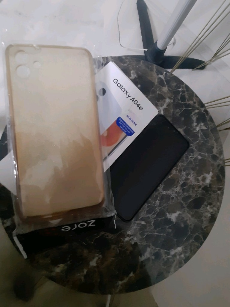 samsung a04e - 6
