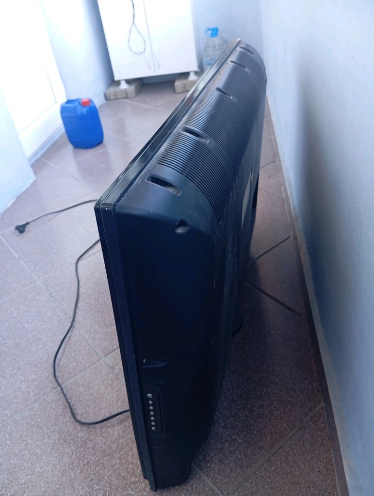 VESTEL 32 İNÇ LCD TV - 4