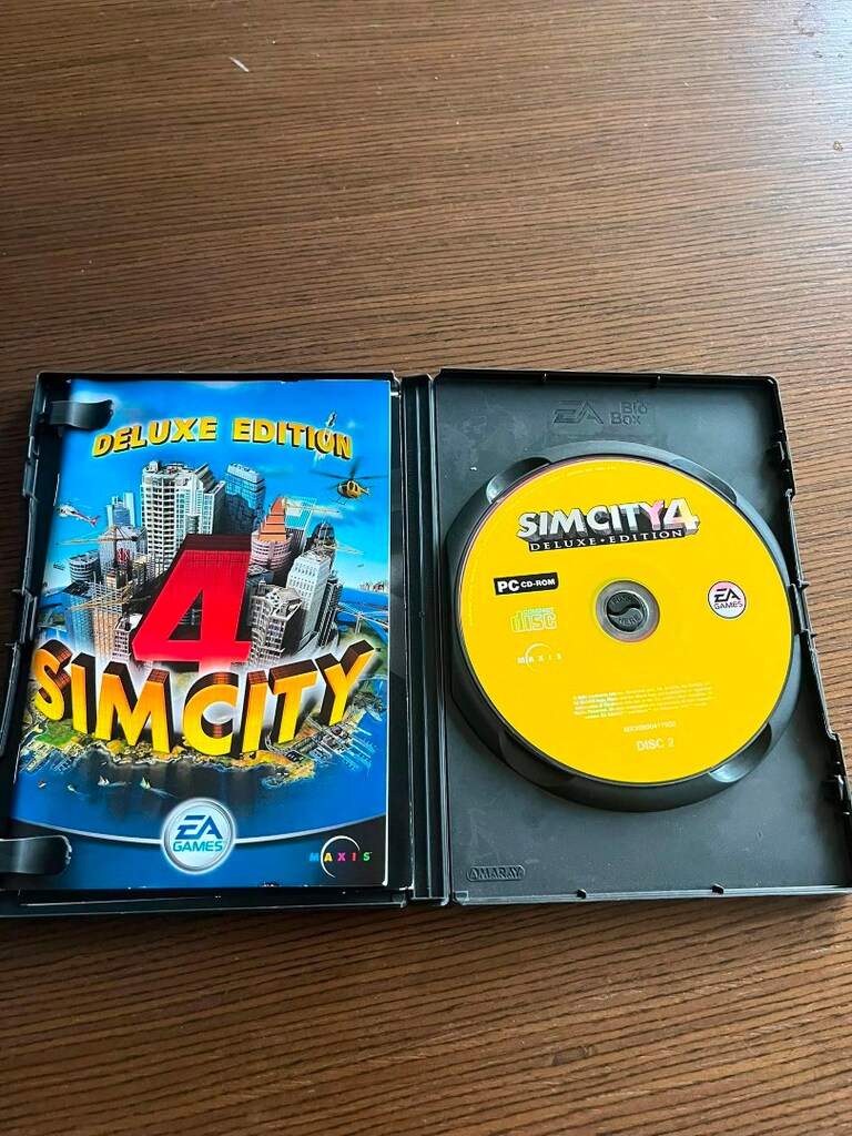 PS 4 oyunları ve 1 PC oyunu - 2