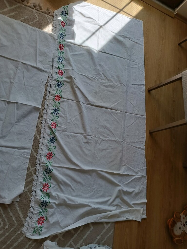 Tarihi antika el işi kanaviçe karyola takımı - 3