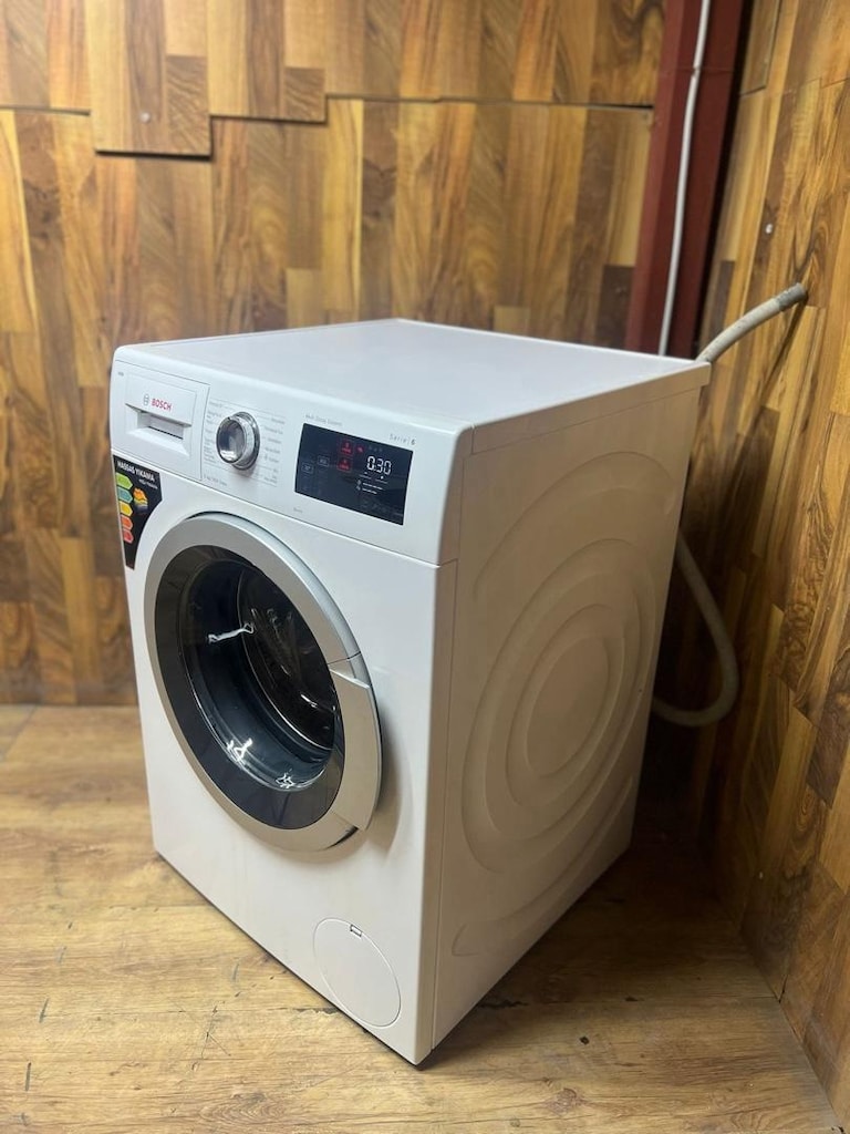 BOSCH seri 6 modeli 9 kilo 1200 devir sıfır ayarında İdoslu - 2