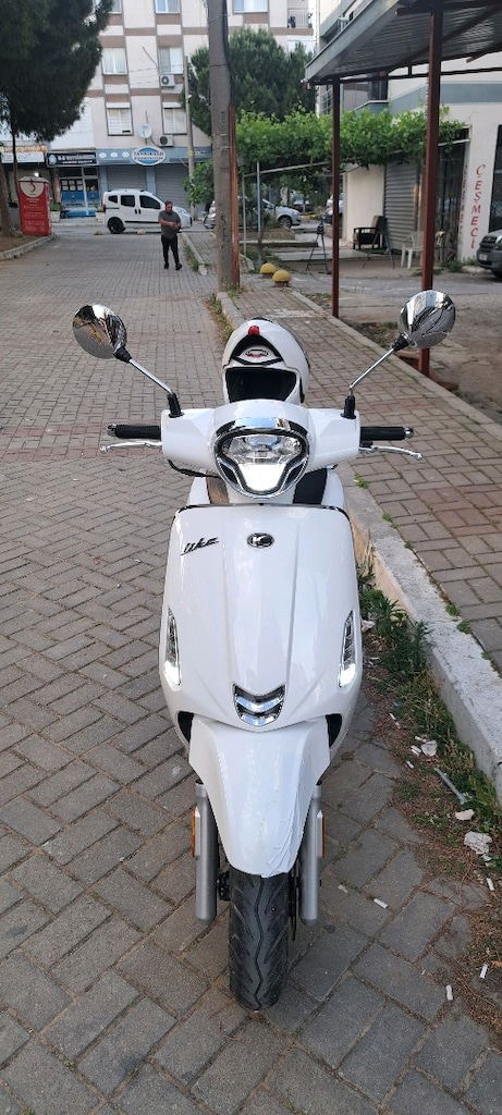 Kmyco Like 50 2021 model 6.000 km de - 2