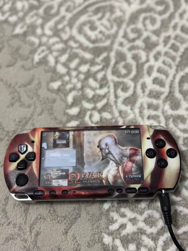 Temiz, Ekranı Çiziksiz PSP 3004 + 13 Efsane Oyunlu - 9