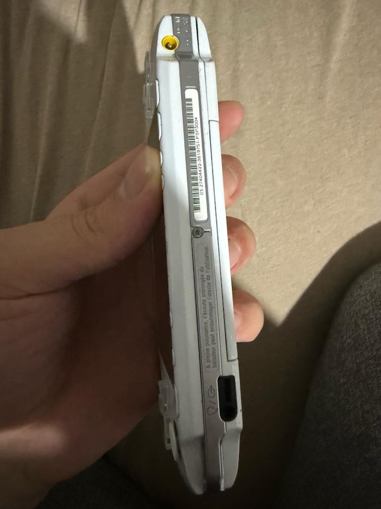 sony psp 3004 - 5