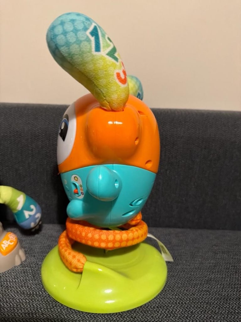Fisher Price Sevimli DJ Zıplayan Oyuncak - 2