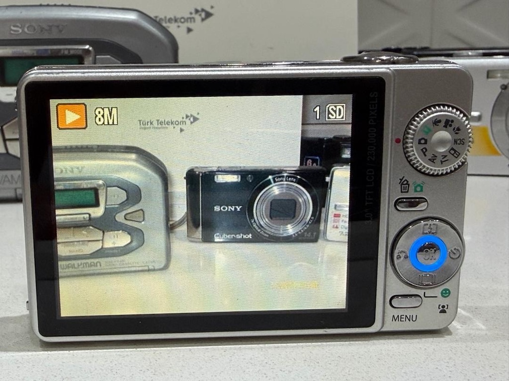 PRAKTİCA LUXMEDİA 8403 DİJİTAL FOTOĞRAF MAKİNESİ - 9