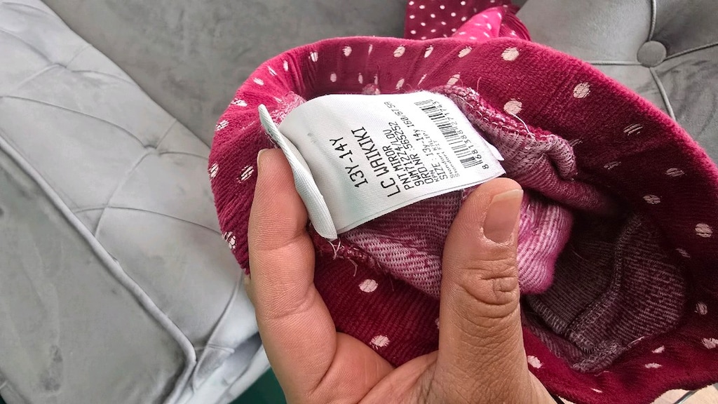 kızım büyüdüğü için giyemediği yeni kıyafetleri - 20