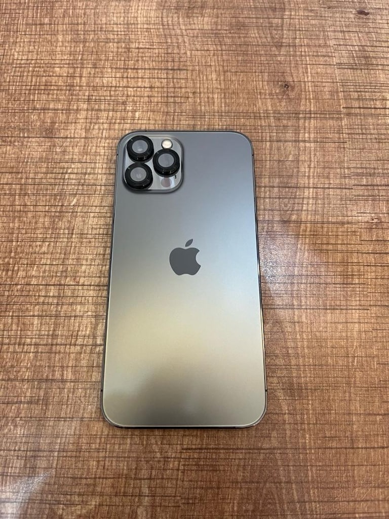 Acil satılık İphone 12 Pro max 128 Gb Çok temiz Cihaz