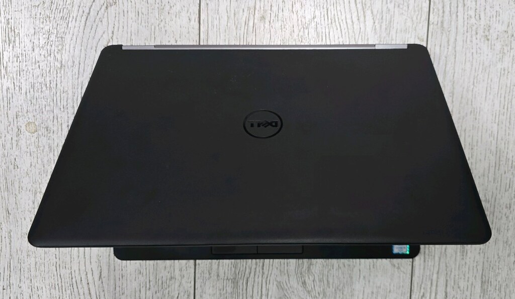 Dell i5 İşlemcili 8GB RAM SSD Notebook Laptop Bilgisayar - 7