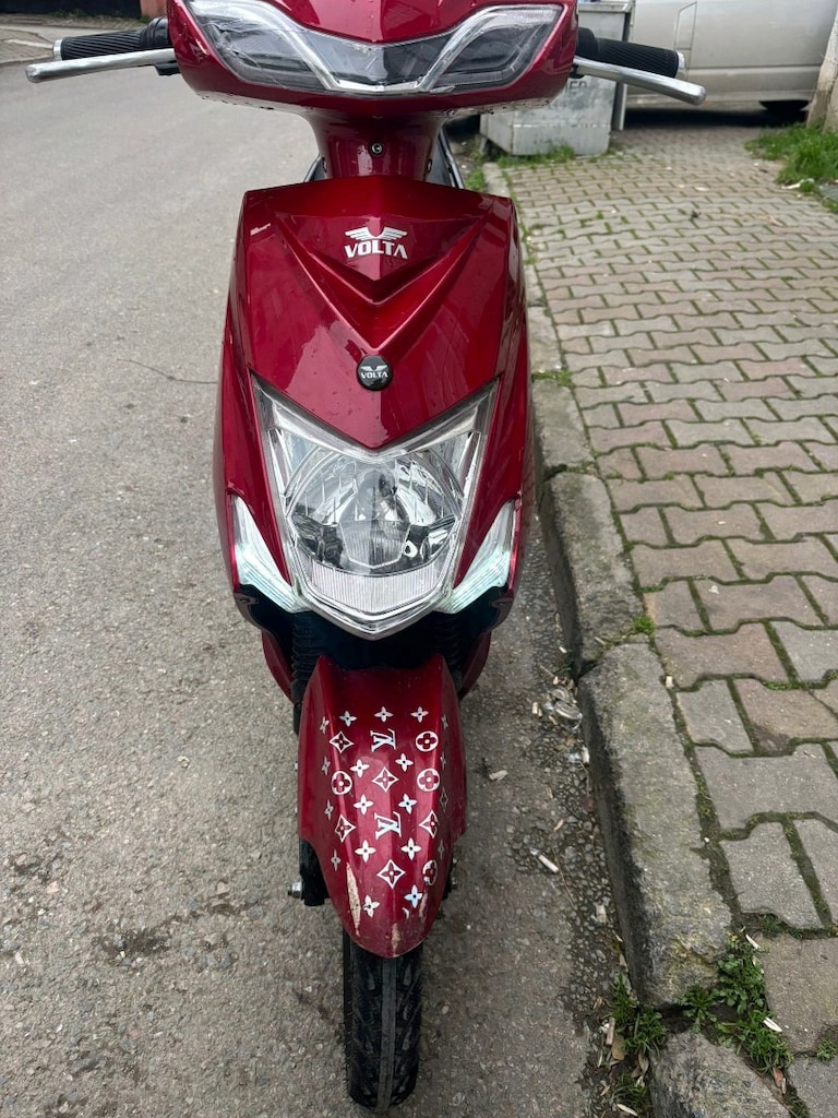 sıkıntısız ucuza vsx 2300 km 2025 model garantli - 2