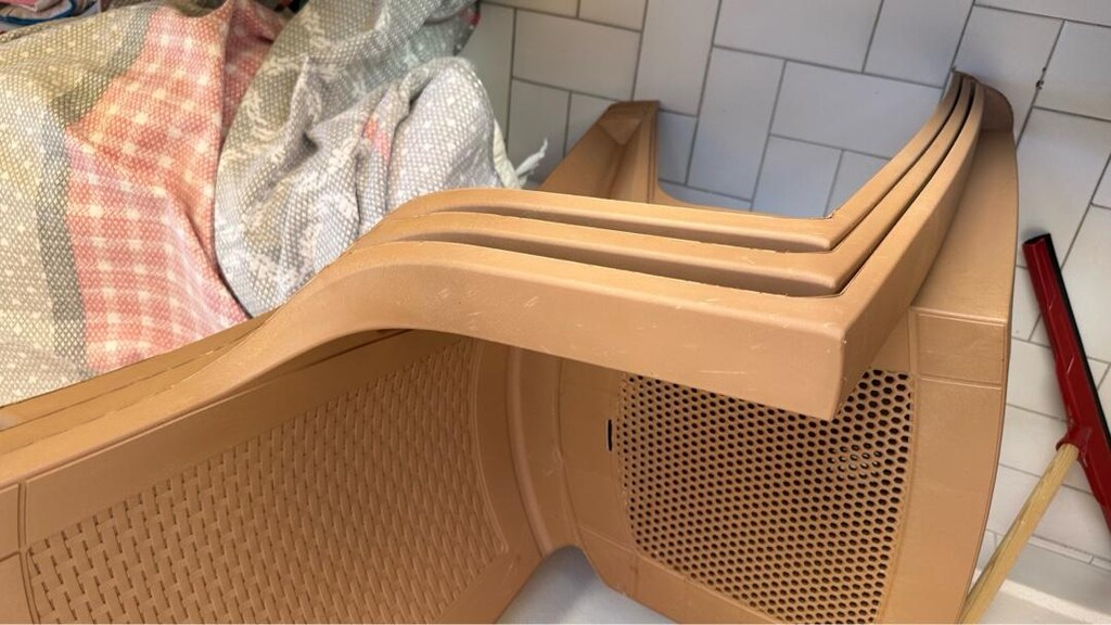 3 adet plastik sandalye - 5