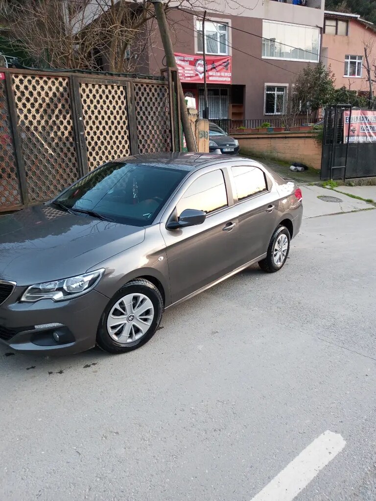 Peugeot 301 - 3