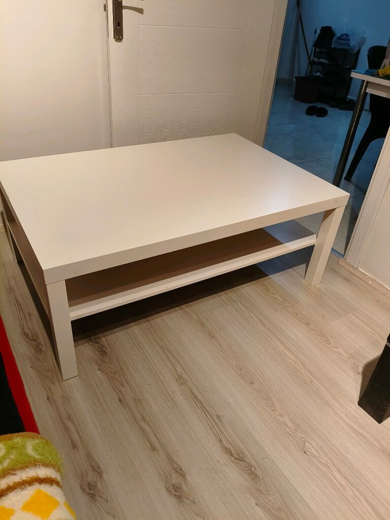 Beyaz,Büyük sehpa temiz 118x78 ölçüleri - 3