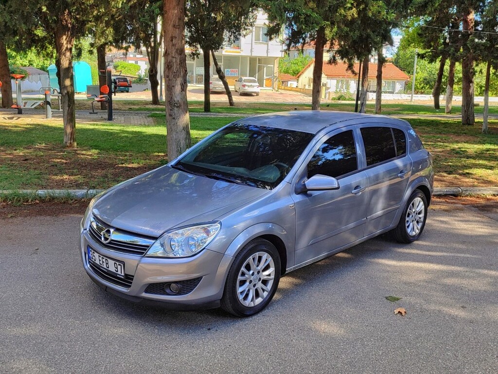 2 adet Dizel otomatik Opel Astra - 13