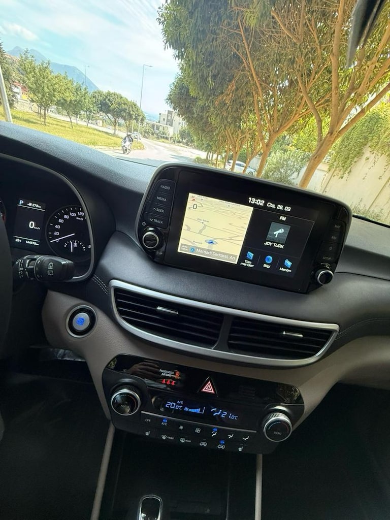 Hyundai Tucson 2020 Elite 4x2 Paket - 12