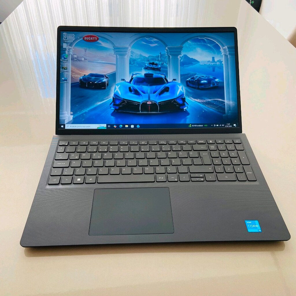 Dell vostro 3520 i5 1135G7 3.50Ghz SSD 256GB RAM 8GB DDR4 - 2