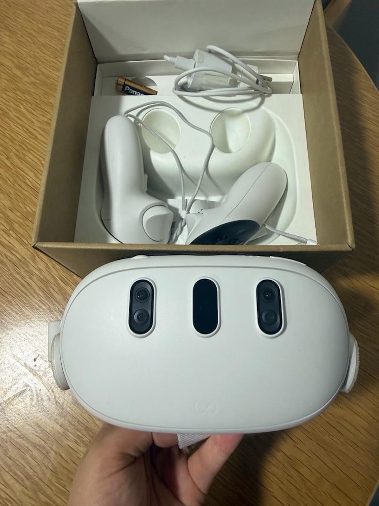 META QUEST 3 128 GB KABLOSUZ VR SANAL GERÇEKLİK GÖZLÜĞÜ - 2