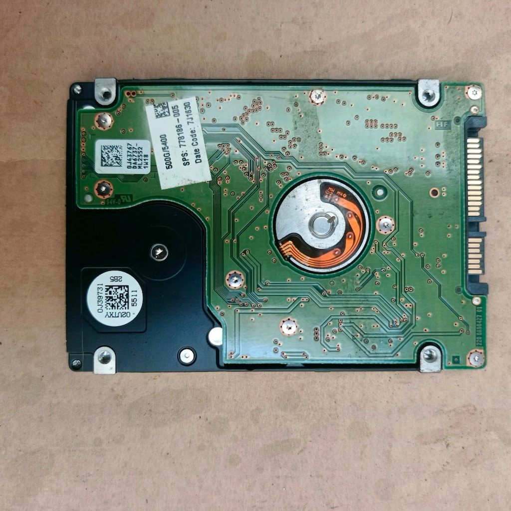 HGST 500GB 2.5 İnç Laptop Hard Disk (SATA 6.0Gb/s) - 3