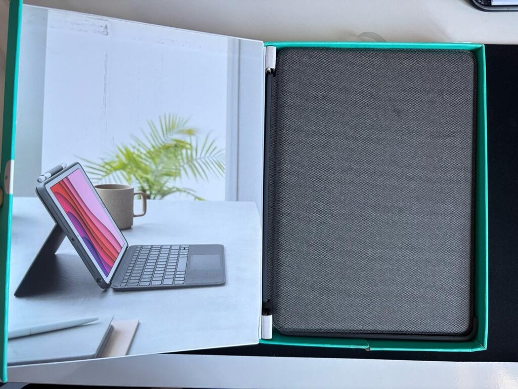 Logitech Combo Touch iPad Klavye Kılıf (7, 8 ve 9. Nesil) - 3