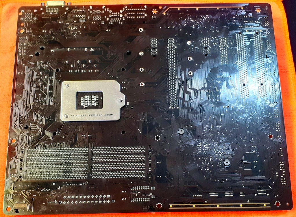 Gigabyte GA-H270-Gaming 3 SIFIR Gibi LGA 1151 Soket Anakart - 13
