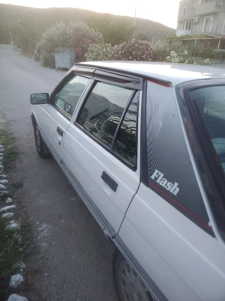 1.7 Beyaz reno flash - 3
