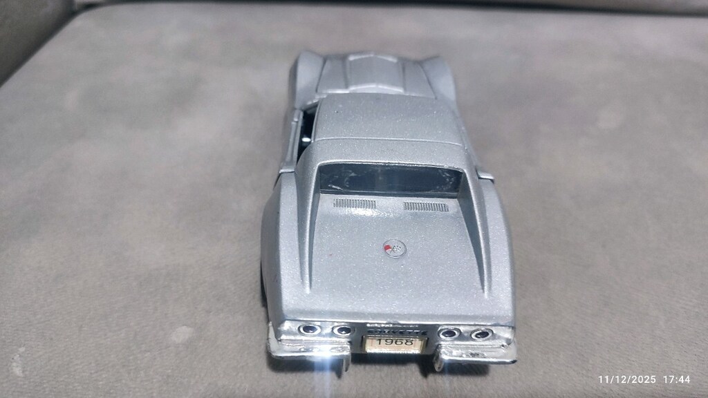 1968 Corvette Stingray modeli metal diecast oyuncak araba - 8