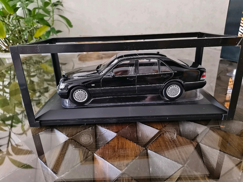1:18 Mission Model Mercedes-Benz S600 V12 (W140 Balina Kasa) - Kutulu - 6