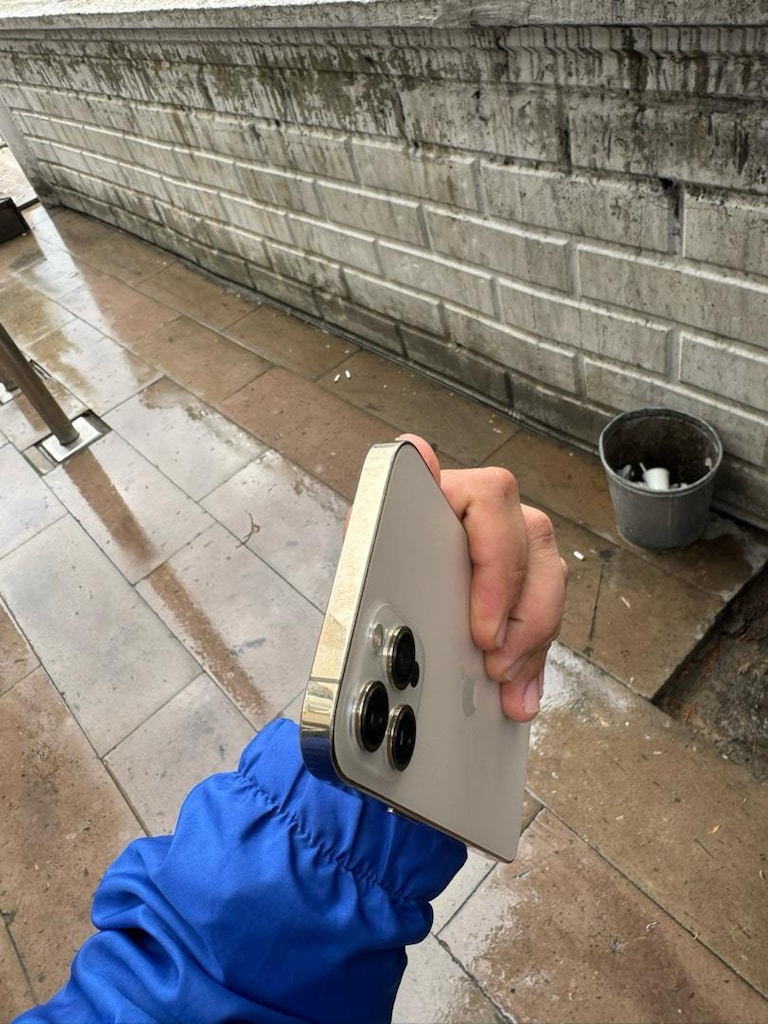 iPhone Akıllı Telefon - 3
