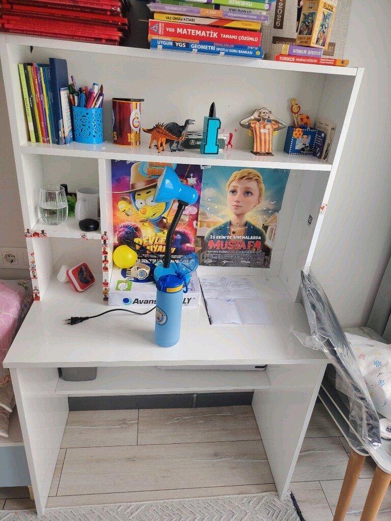 Koltuk takımı, çocuk odası ve yemek masası - 5