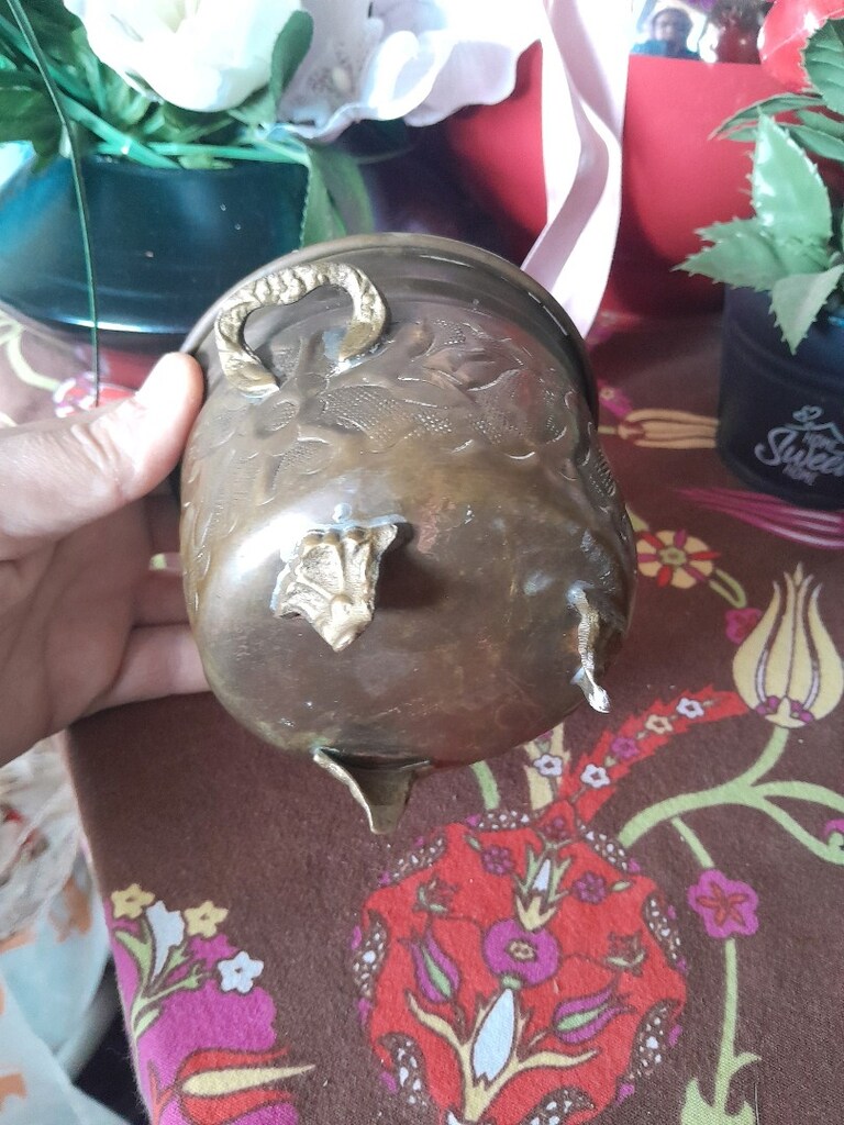 antika bakır 3 ayaklı minik saksı - 7