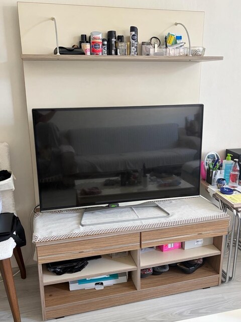 Tv Ünitesi