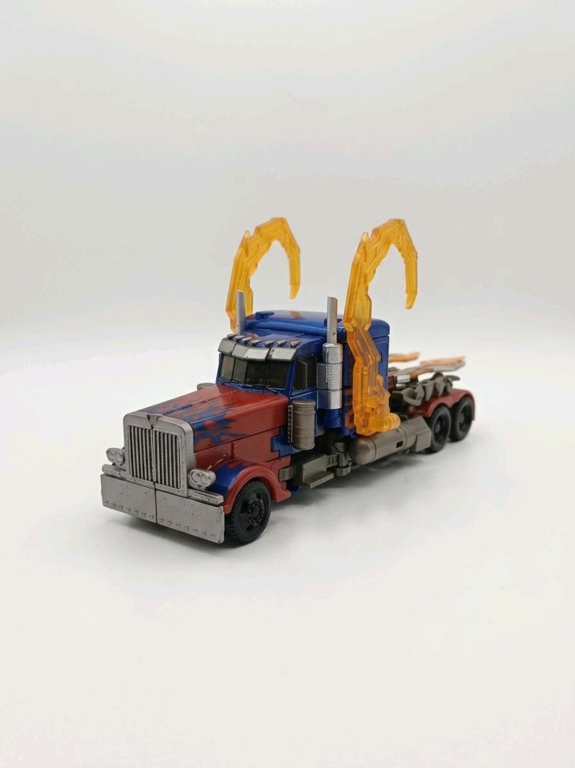 Transformers Optimus Prime Figür SS05 KO - 4