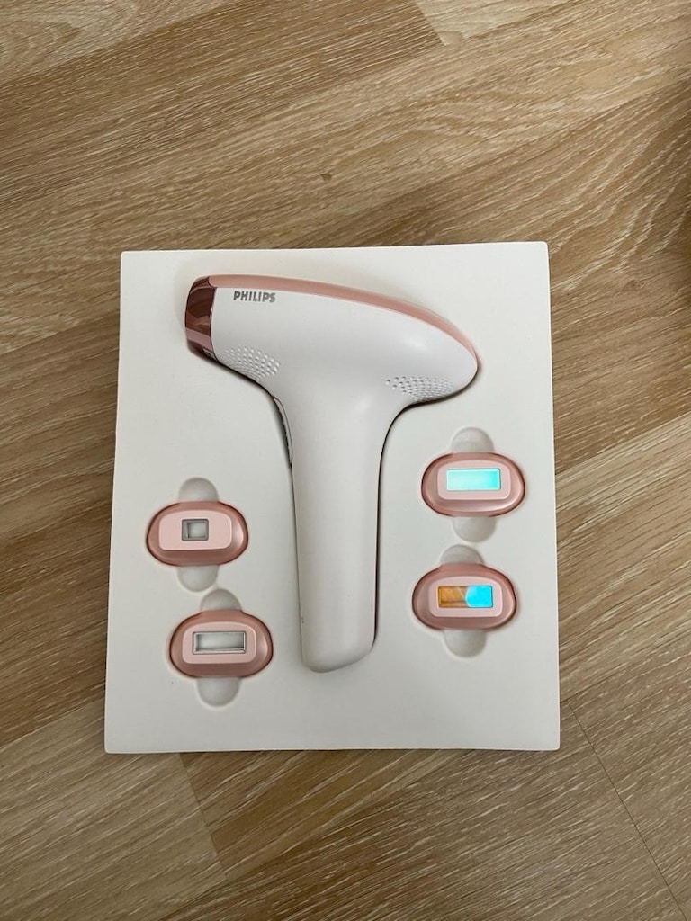 Philips Lumea IPL Lazer Epilasyon Cihazı | 1.000.000 Atış | Neredeyse - 10