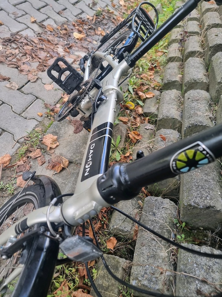 DAHON MARİNER D8 KATLANIR BİSİKLET 20 CANT 8 VİTES KALİTELİ - 5