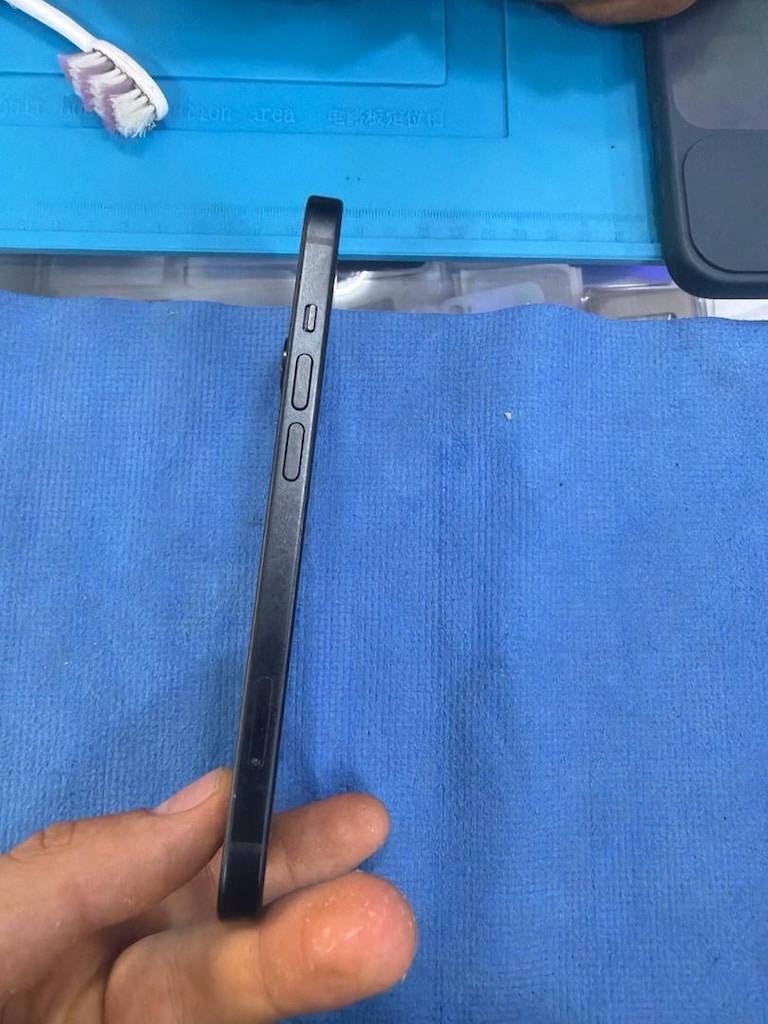 İPHONE 15 128 - 4