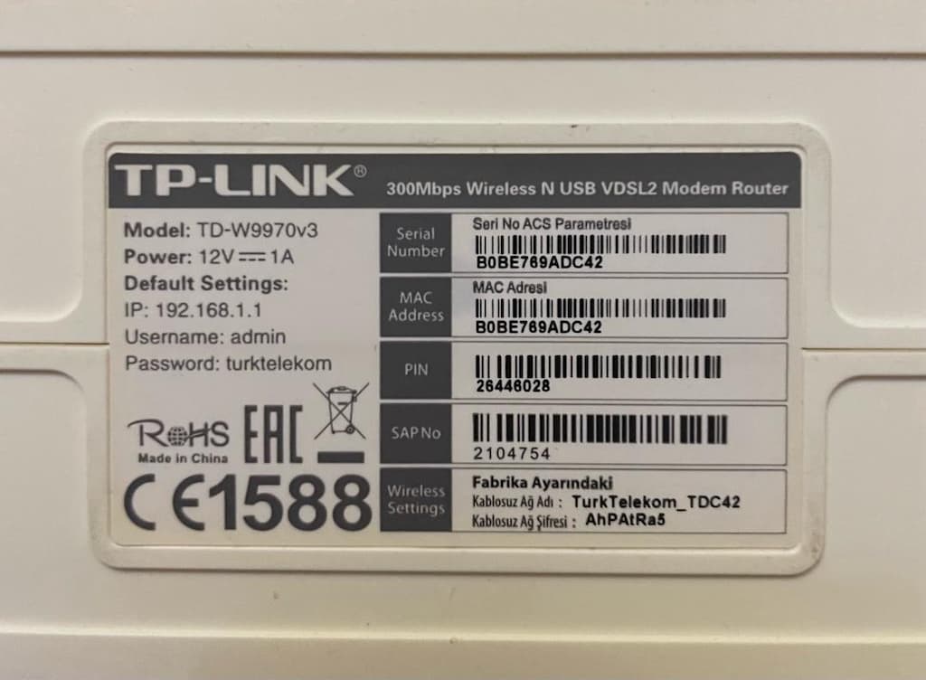 TP-Link TD-W9970v3 300Mbps Wireless N USB VDSL2 modem - 2