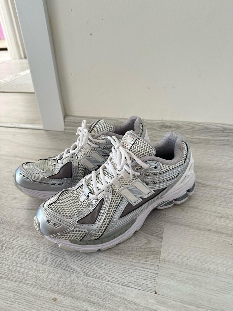 New Balance 1906R Gümüş Gri Renk 44 Numara Sıfır Ürün - 3