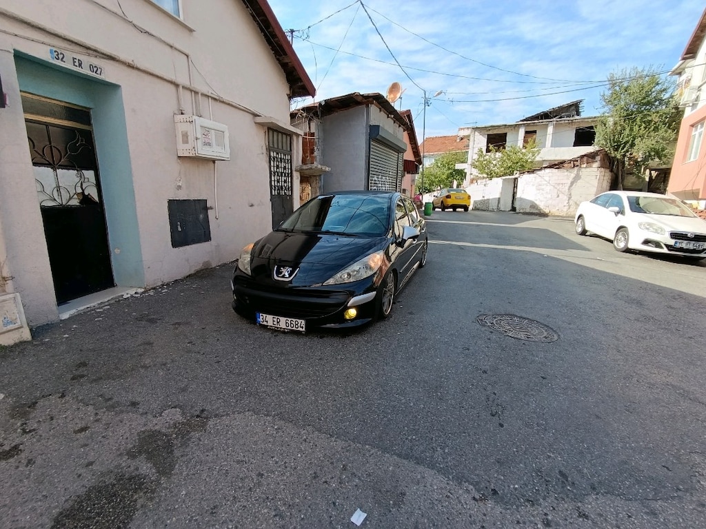 Peugeot 207 - 7