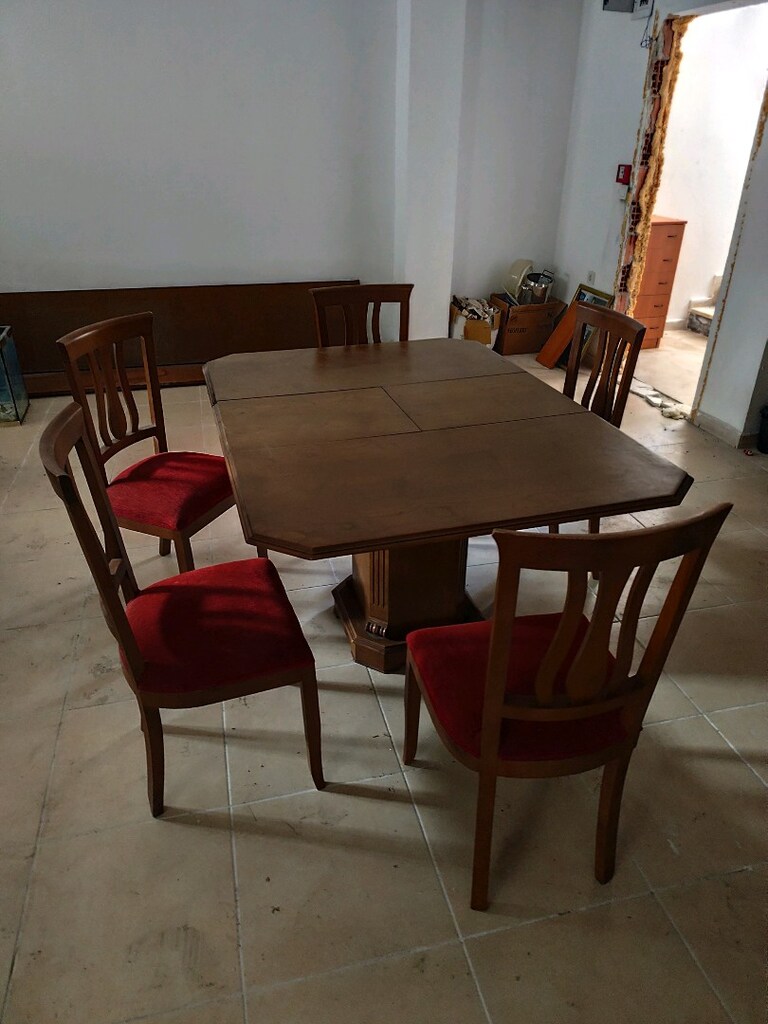 Açılır Kapanır Ahşap Yemek Masası + 5 Sandalye | Sağlam ve Temiz - 2