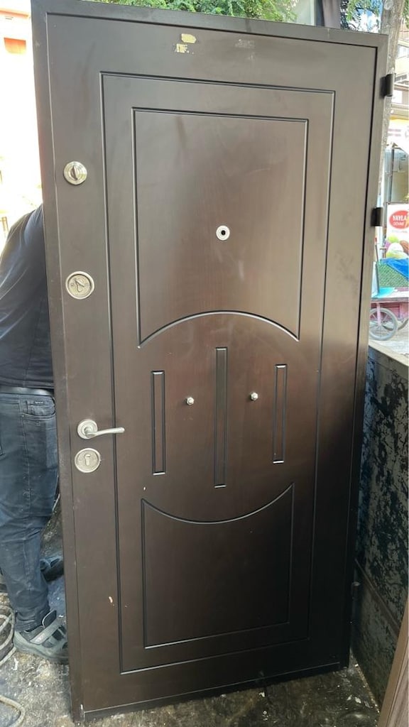 Çelik kapı - 8