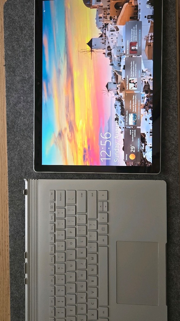 Microsoft Surface Book 2 Laptop - 3