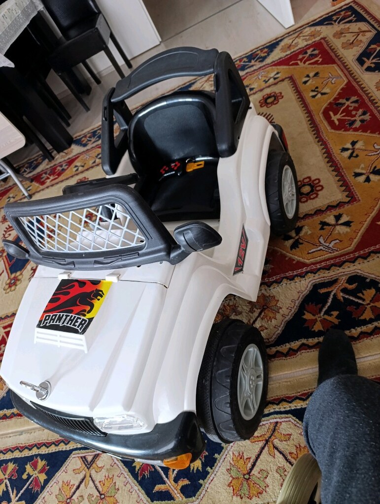12 VOLT Akülü çocuk arabası - 4