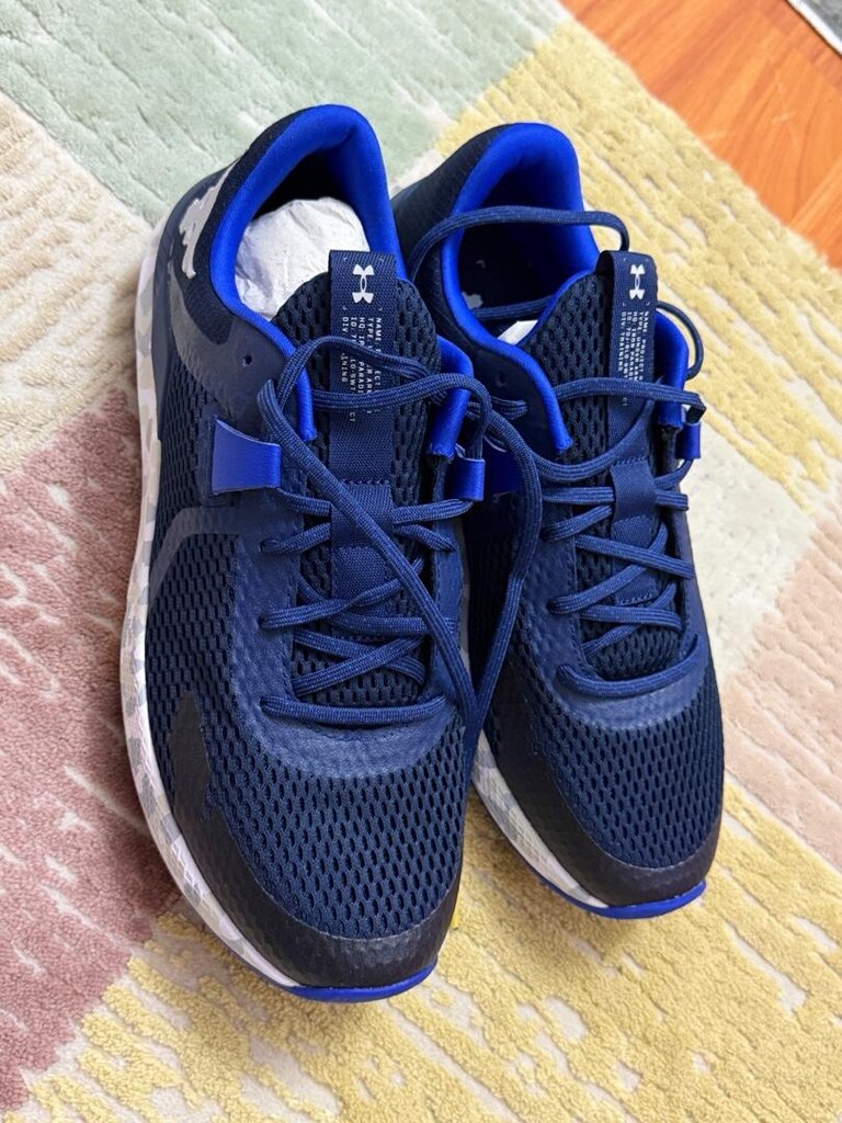 Under Armour - 7