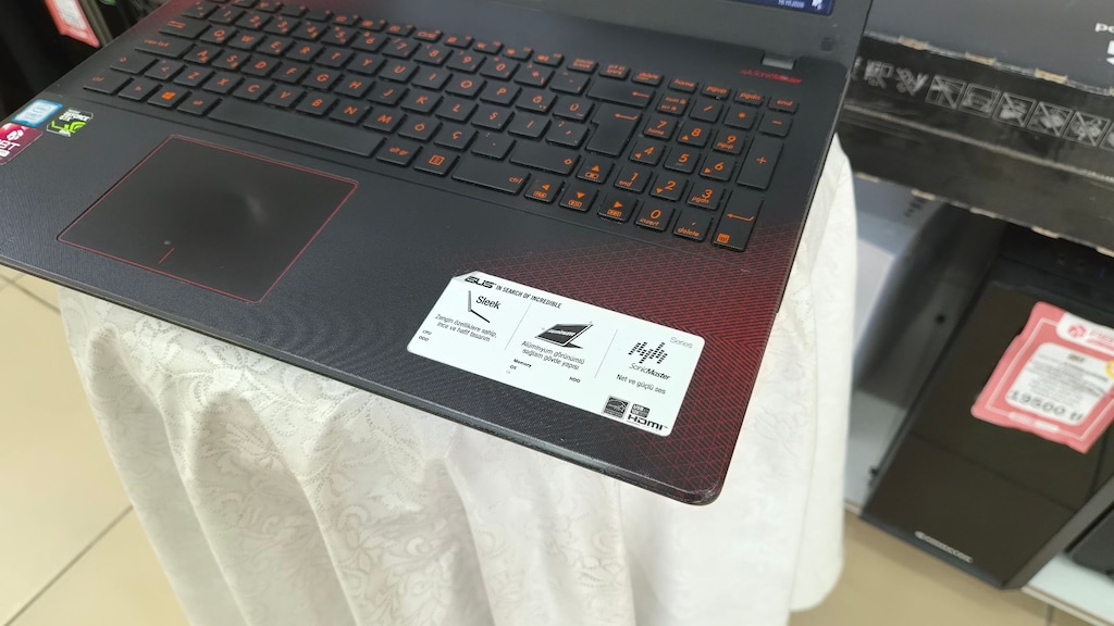 ABT BİLİŞİM – ASUS I i7-7700HQ 12 GB RAM 240 GB SSD GTX 950M - 4