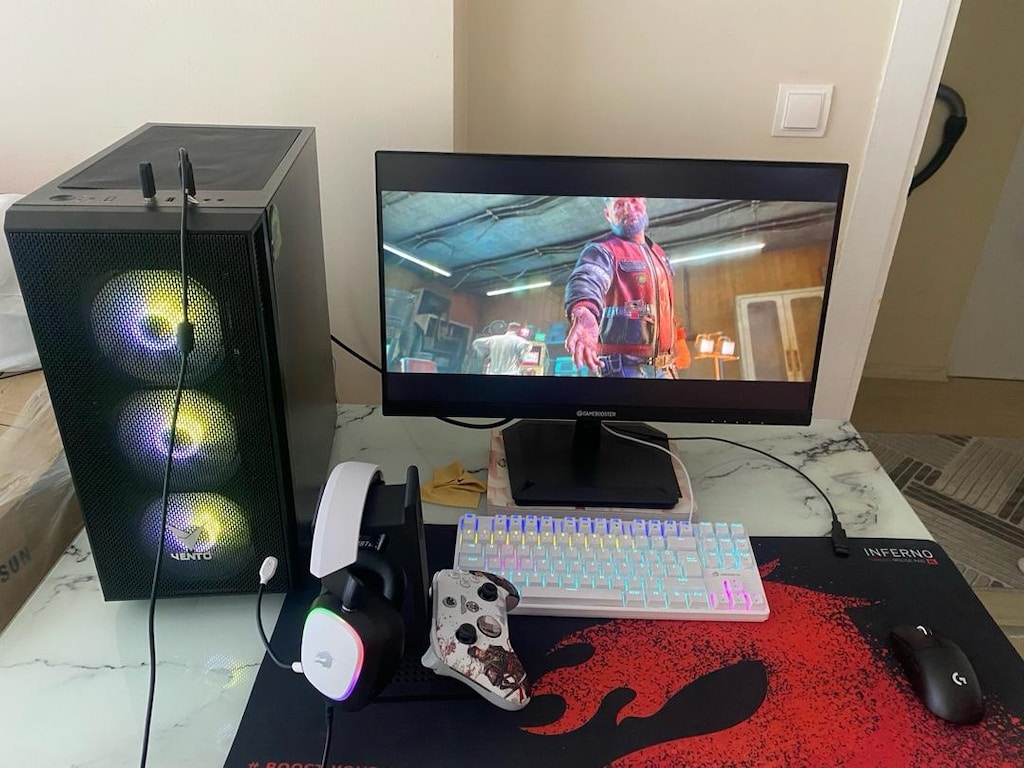 Rtx 4070 Süper ekran kartlı sistem komple satılıktır. - 2