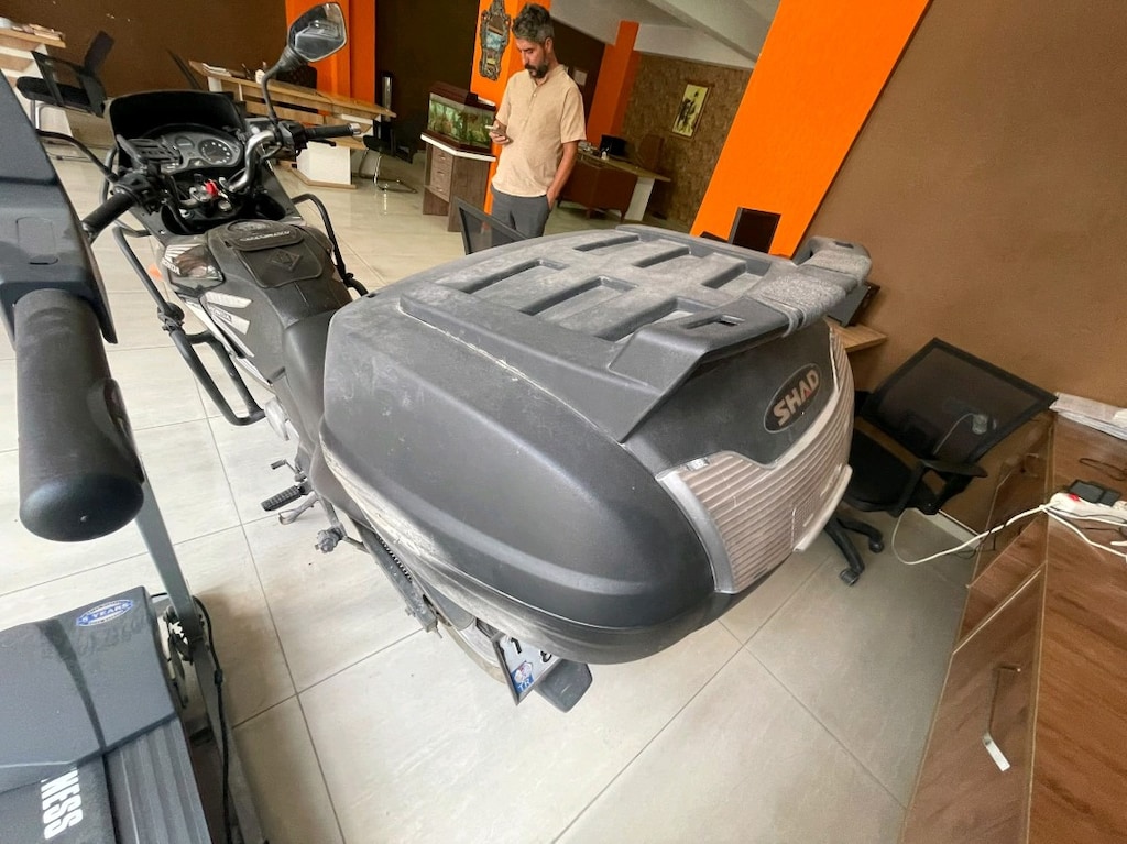 2009 model - 7