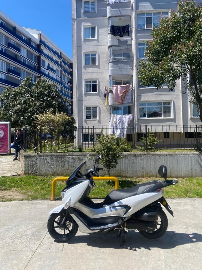 Araro Zrx 200
