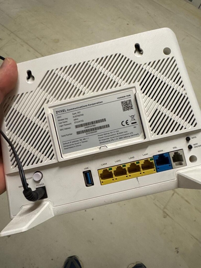 Zyxel VMG3625-T50B Dual Band 5GHz Gigabit Fiber & VDSL2 Modem Router - 2