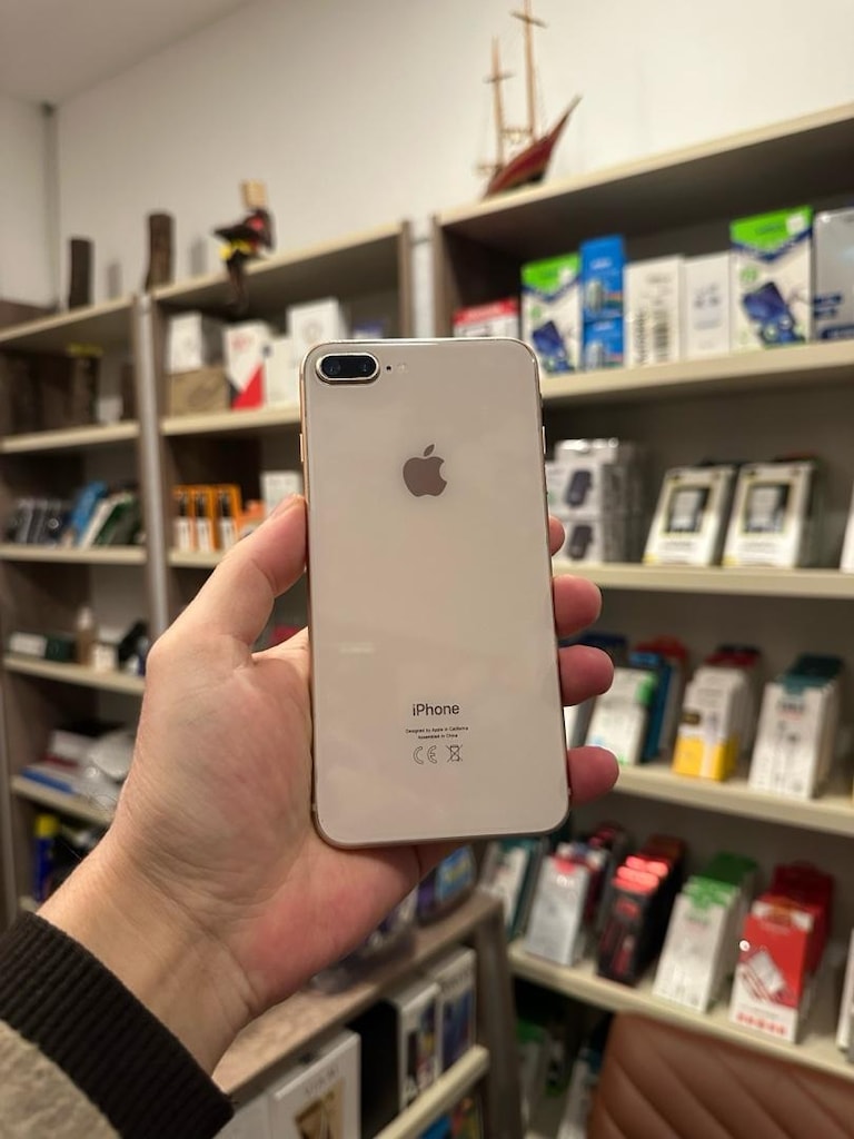 8 plus 64 gb temiz işlemsiz chz tr pil 100 yeni kzmtik 10/9 - 7