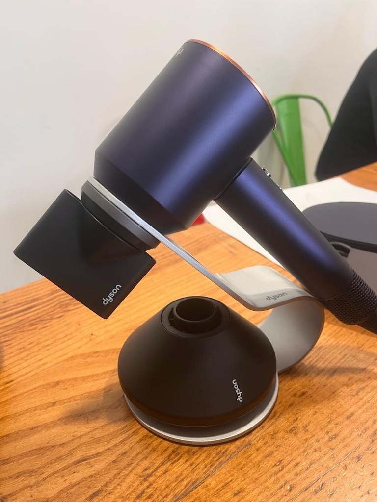 Dyson supersonic 5 başlıklı metal stand hediye - 7